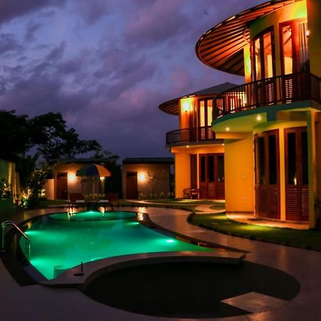 Senu Lagoon Villa Тангале Екстериор снимка