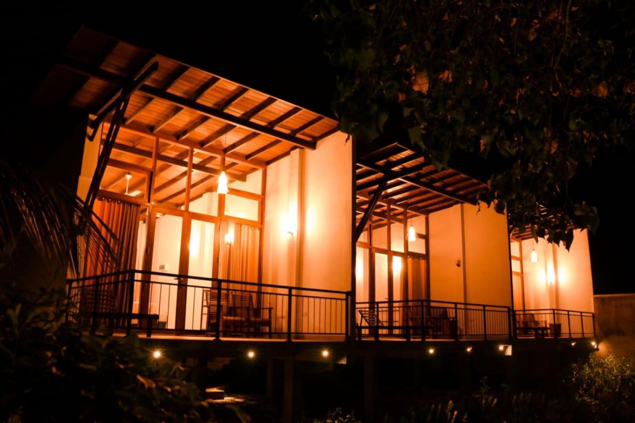 Senu Lagoon Villa Тангале Екстериор снимка