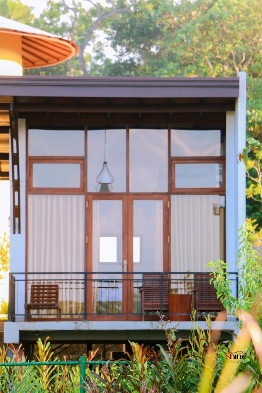 Senu Lagoon Villa Тангале Екстериор снимка