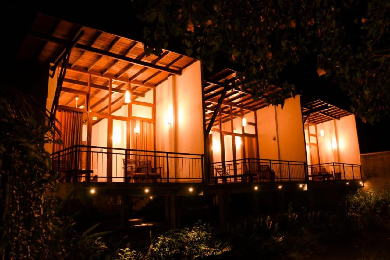 Senu Lagoon Villa Тангале Екстериор снимка